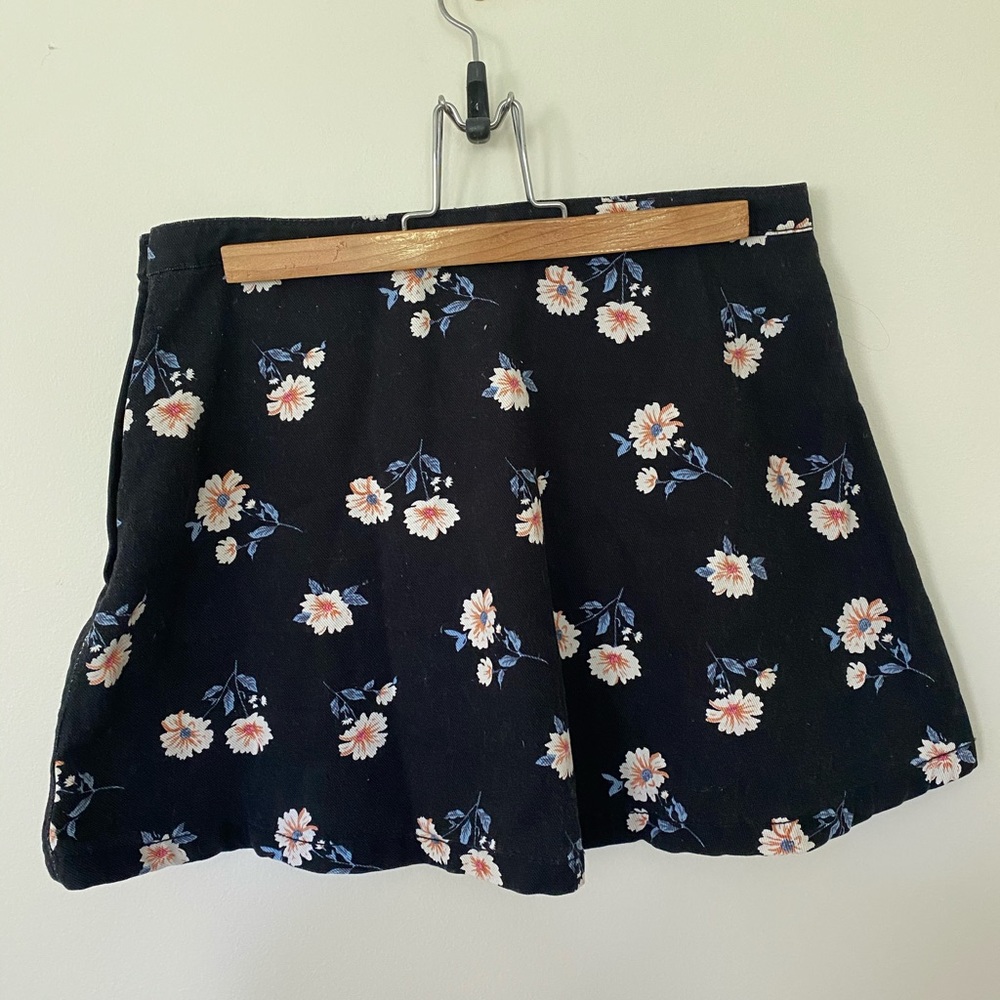 Forever 21 Floral Skirt :)